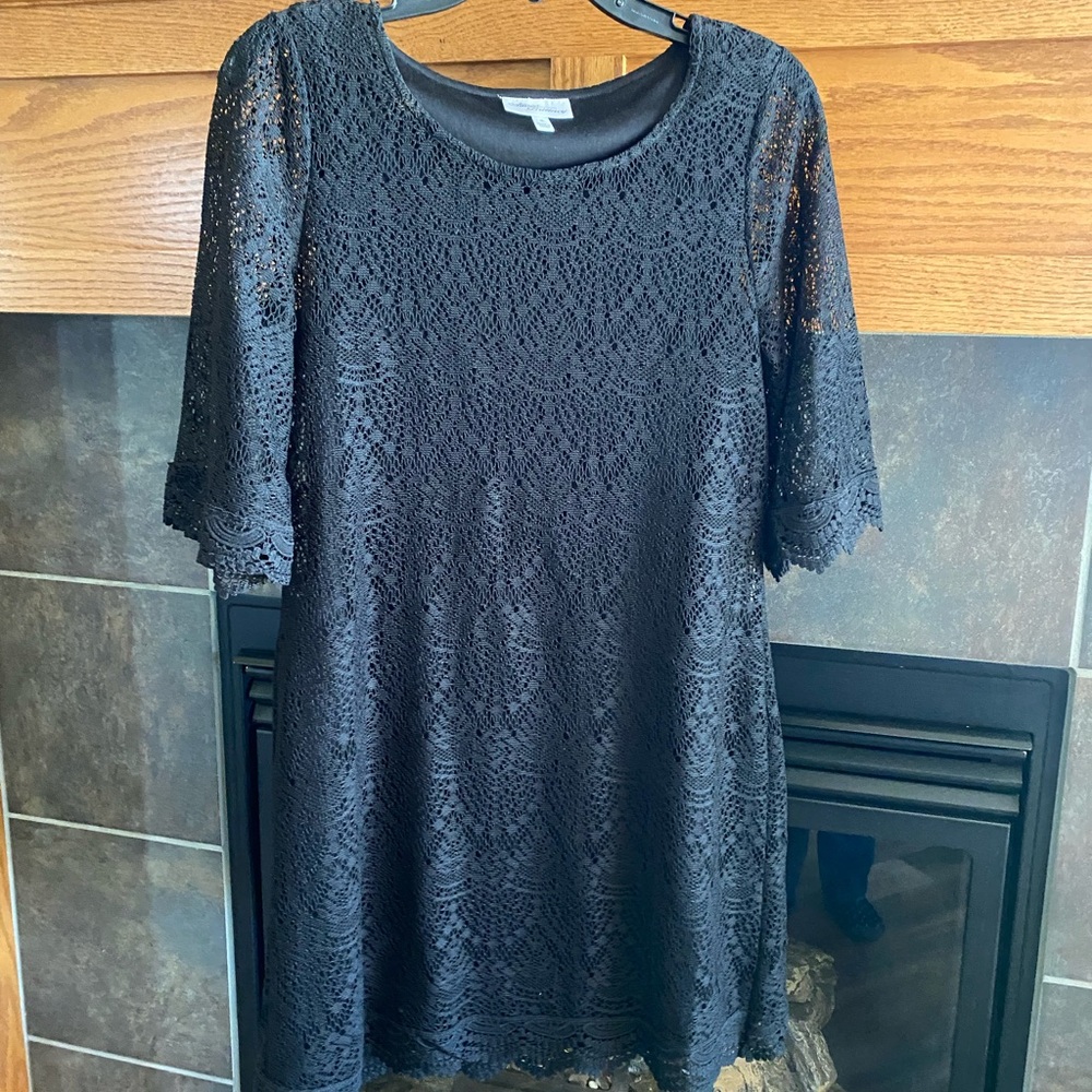 Elegant Black Lace Dress